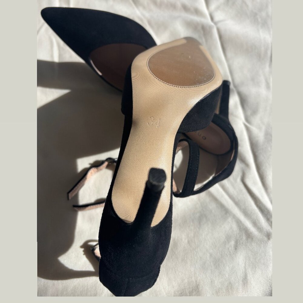 Onrêve Handmade Black Heels Size 34 EU Box & Bag included
